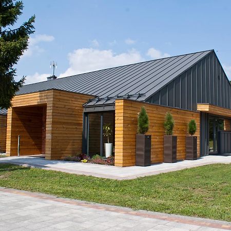 Kompleks Taaka Ryba Ρίμπνικ Εξωτερικό φωτογραφία
